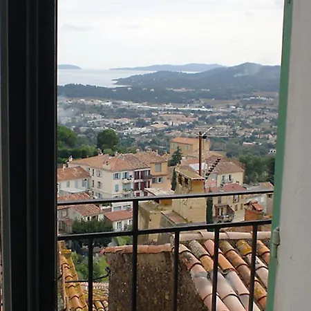 Holiday Carnot * Bormes-les-Mimosas